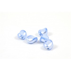 Swarovski waved pearl (5826) 9x8mm light blue  
